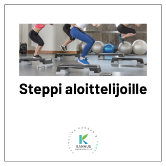 Steppi aloittelijoille, neljä ihmistä askeltamassa steppilaudoille